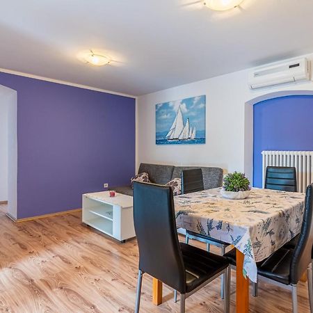 Apartment Jurasic Orlec エクステリア 写真