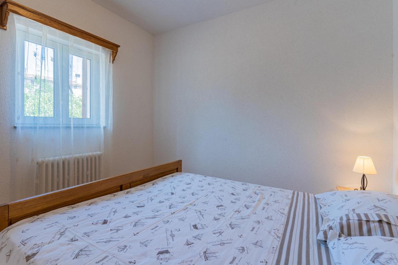 Apartment Jurasic Orlec エクステリア 写真