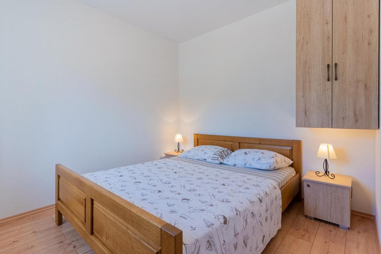 Apartment Jurasic Orlec エクステリア 写真